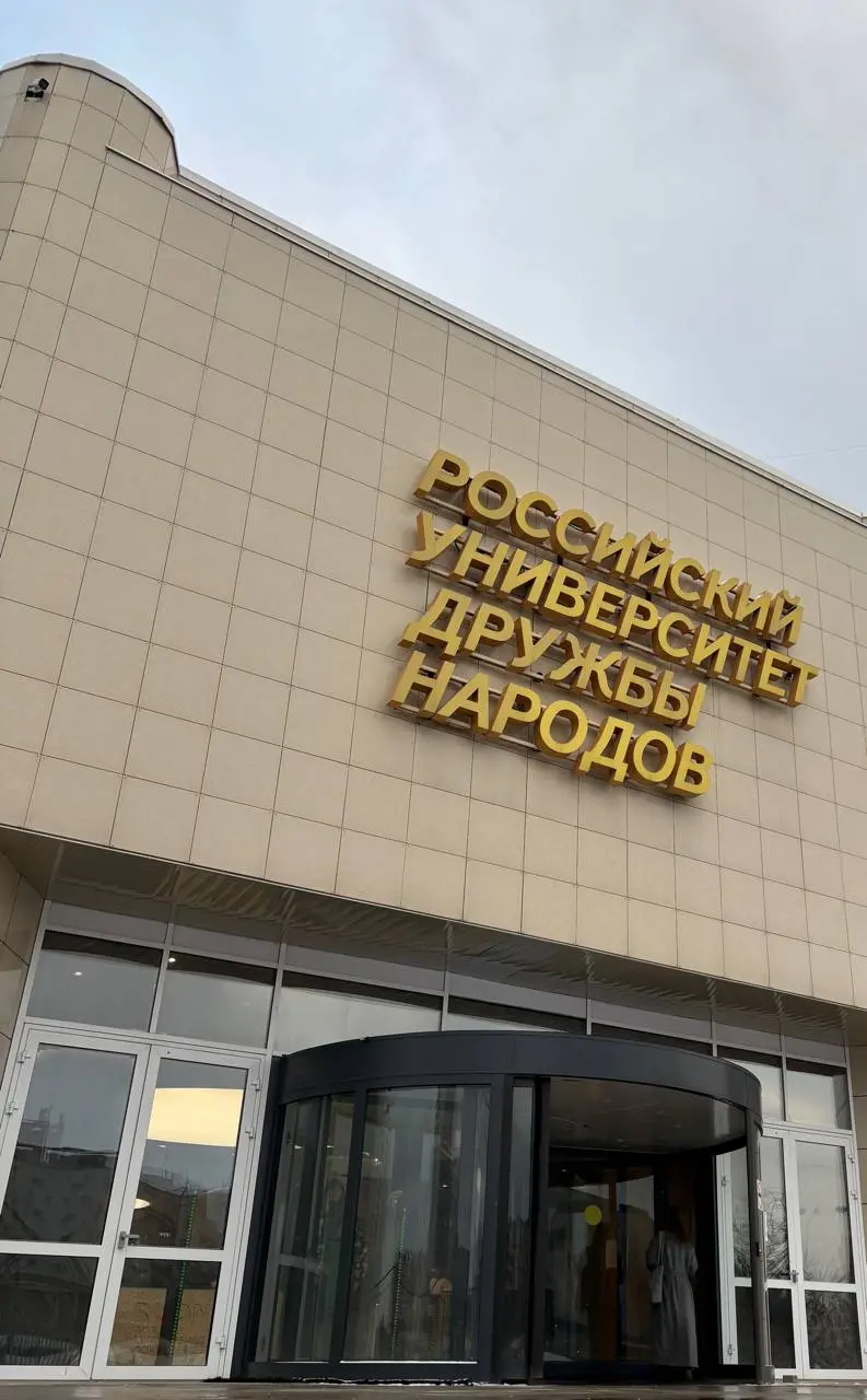 За последние две недели несколько человек,не близких, а подписчики канала, написали мне в личные сообщения:
«Ты куда пропала?»
«Почему не пишешь?»
И знаете- это невероятно приятно 😊
Приятно осознавать... | Сетка — социальная сеть от hh.ru