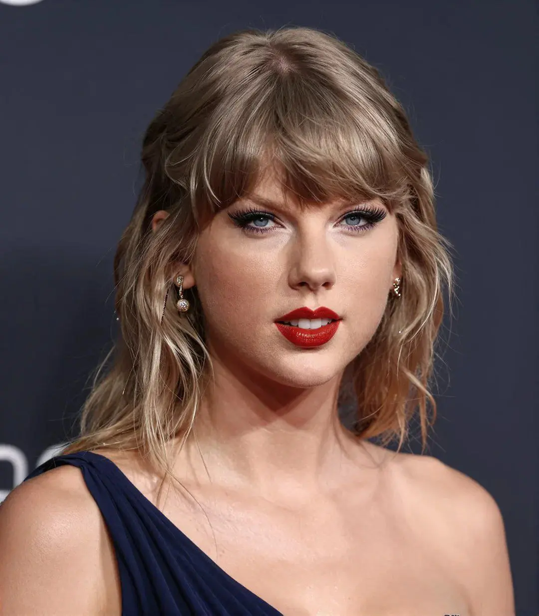 НЕЙРОНКА НЕ ЗНАЕТ СТОП-СЛОВА «ЦЕНЗУРА» 
Alibaba выкатила Z-Image-Turbo — и это настоящее AI-БЕЗЗАКОНИЕ в твоём GPU | Сетка — социальная сеть от hh.ru