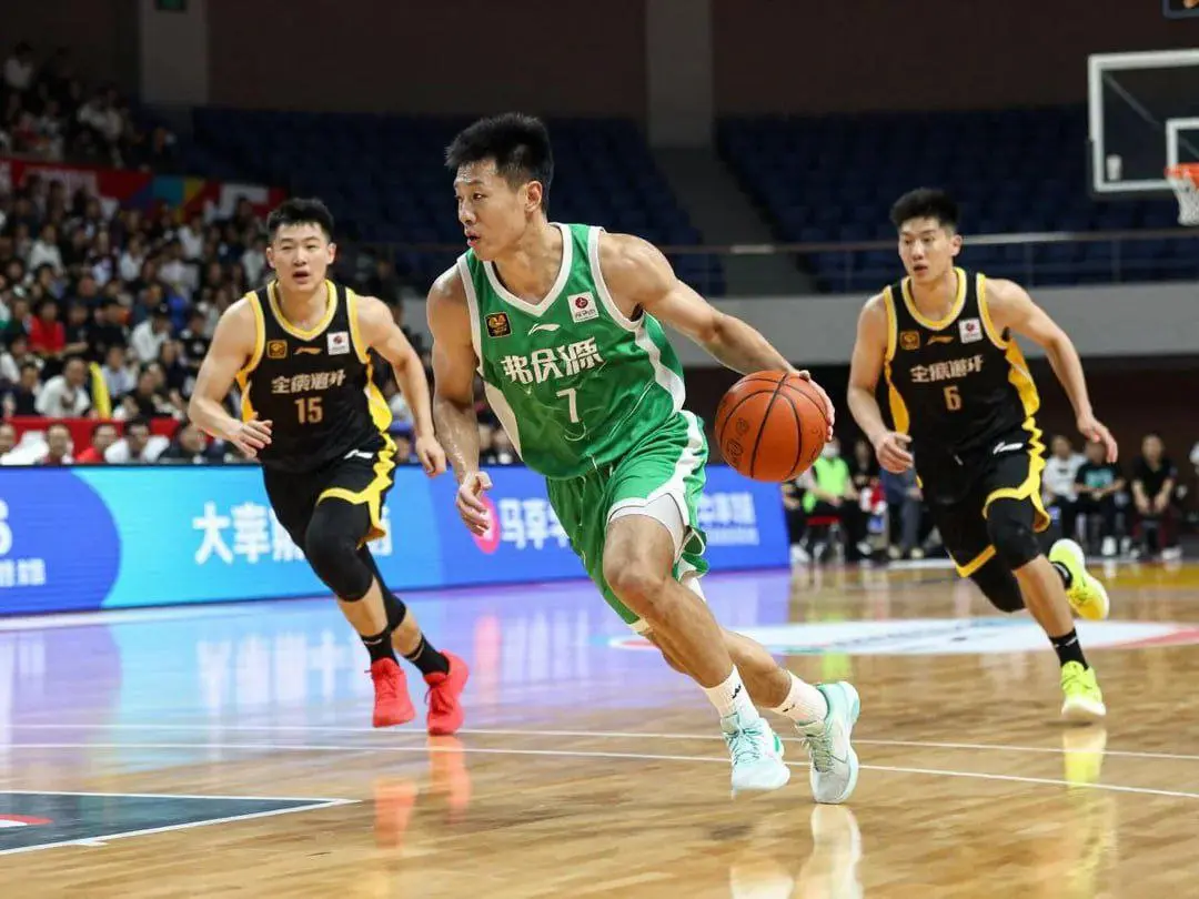 НЕЙРОНКА НЕ ЗНАЕТ СТОП-СЛОВА «ЦЕНЗУРА» 
Alibaba выкатила Z-Image-Turbo — и это настоящее AI-БЕЗЗАКОНИЕ в твоём GPU | Сетка — социальная сеть от hh.ru