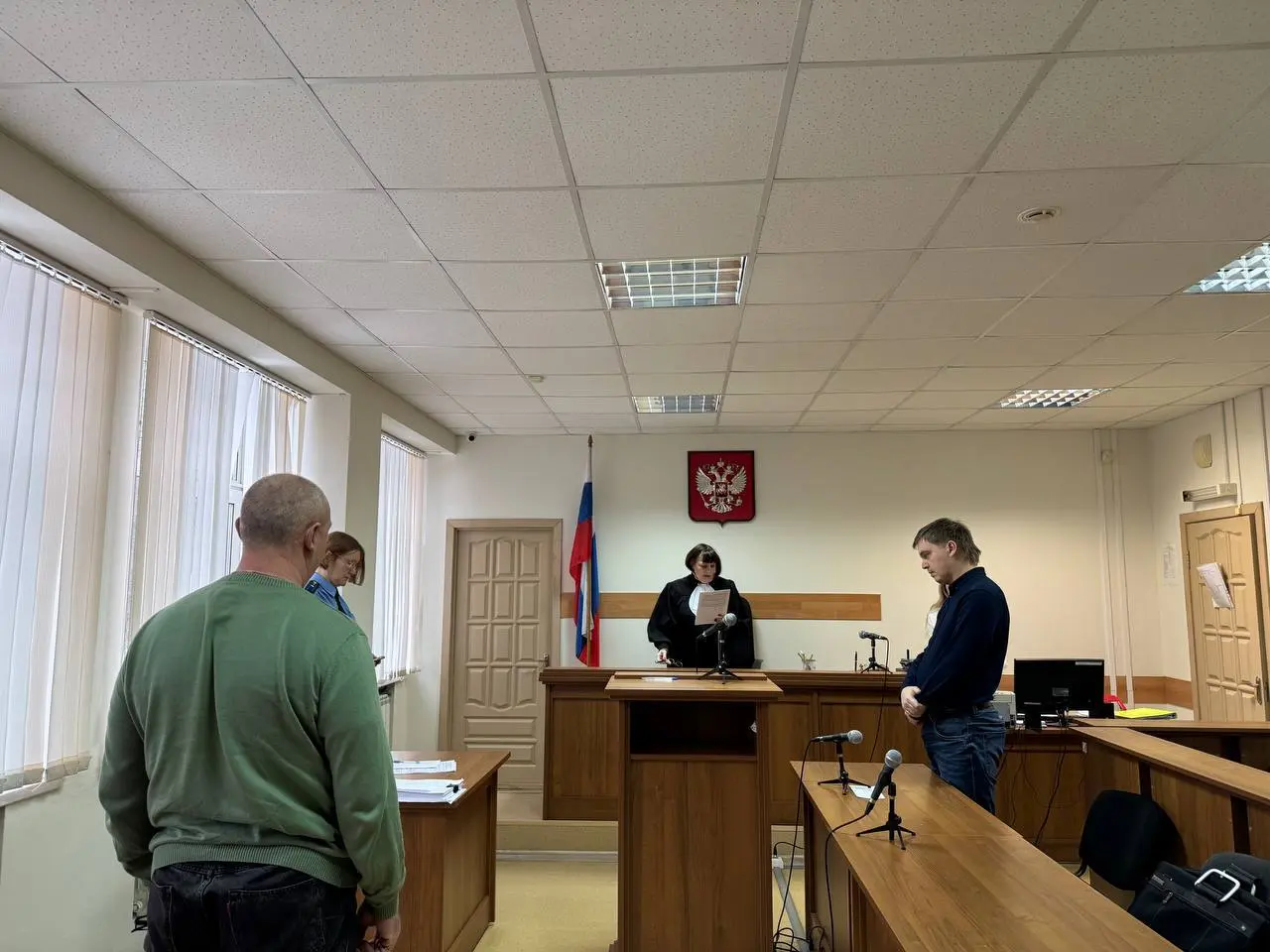 Вынесен приговор виновному в гибели сотрудника ОАО «РЖД» под Первоуральском
🚞В сентябре 2024 года на перегоне Решеты – Хрустальная произошел обрыв линий электропередач | Сетка — социальная сеть от hh.ru