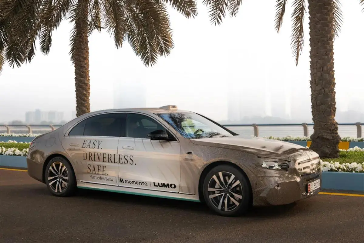 Mercedes запускает роботакси в Абу-Даби
Такси делают на базе нового S-класса. За автопилот отвечает китайская Momenta | Сетка — социальная сеть от hh.ru