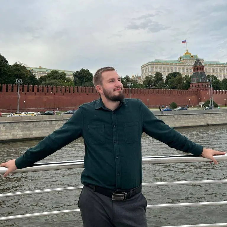 Илия Новиков