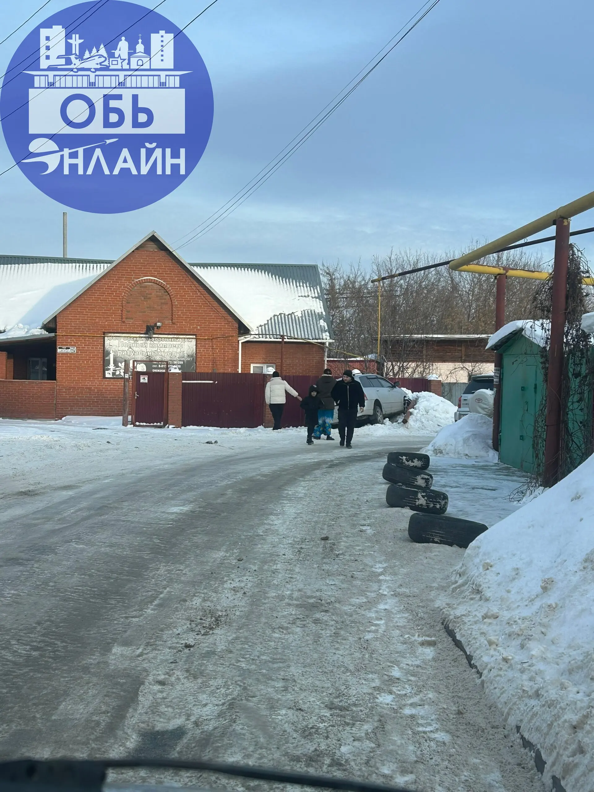 ↗ Пока родители были дома, малолетний цыган решил покататься и угнал машину. Но к счастью далеко уехать не удалось!
vk.ru
Подробнее на https://vk.com/ob.gorod
#городобь #городобьонлайн #толмачево | Сетка — социальная сеть от hh.ru