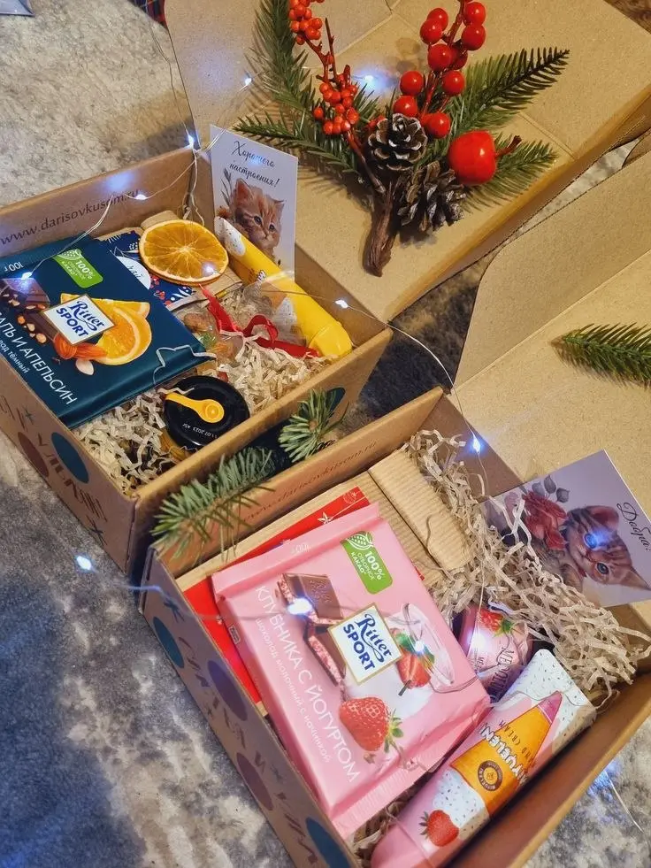 ✨ Представьте: уютный вечер, мерцающие огоньки гирлянды и ваш идеальный новогодний бокс…
Мы собрали для вас волшебство в одной коробке:
-ароматный чай с зимними нотками;
-шоколадные сюрпризы;
-милые а... | Сетка — социальная сеть от hh.ru