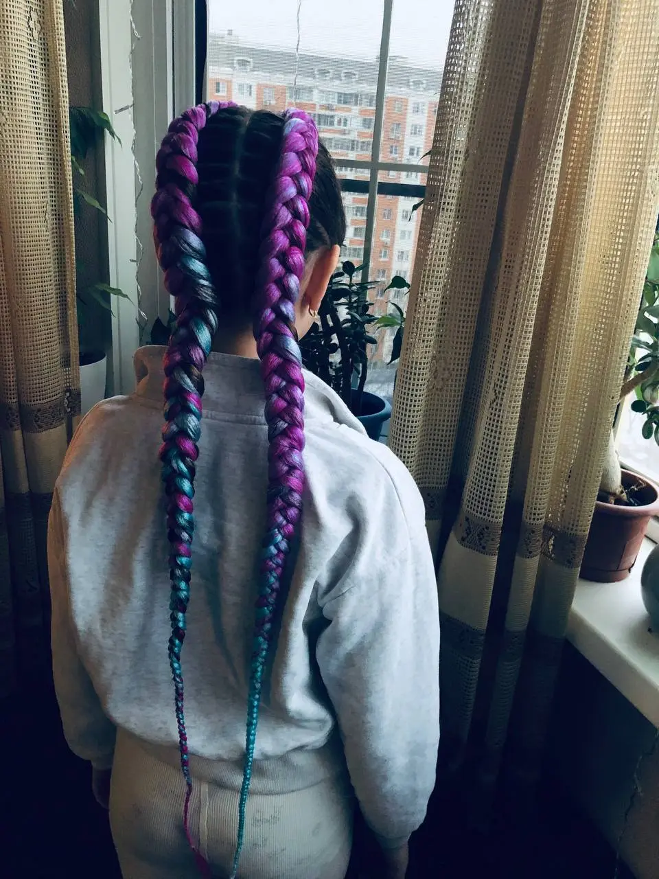 Сегодня заплели еще одни боксерочки🙌🏻❤️❤️❤️ Последнее время это одна из топовых причесок | Сетка — социальная сеть от hh.ru