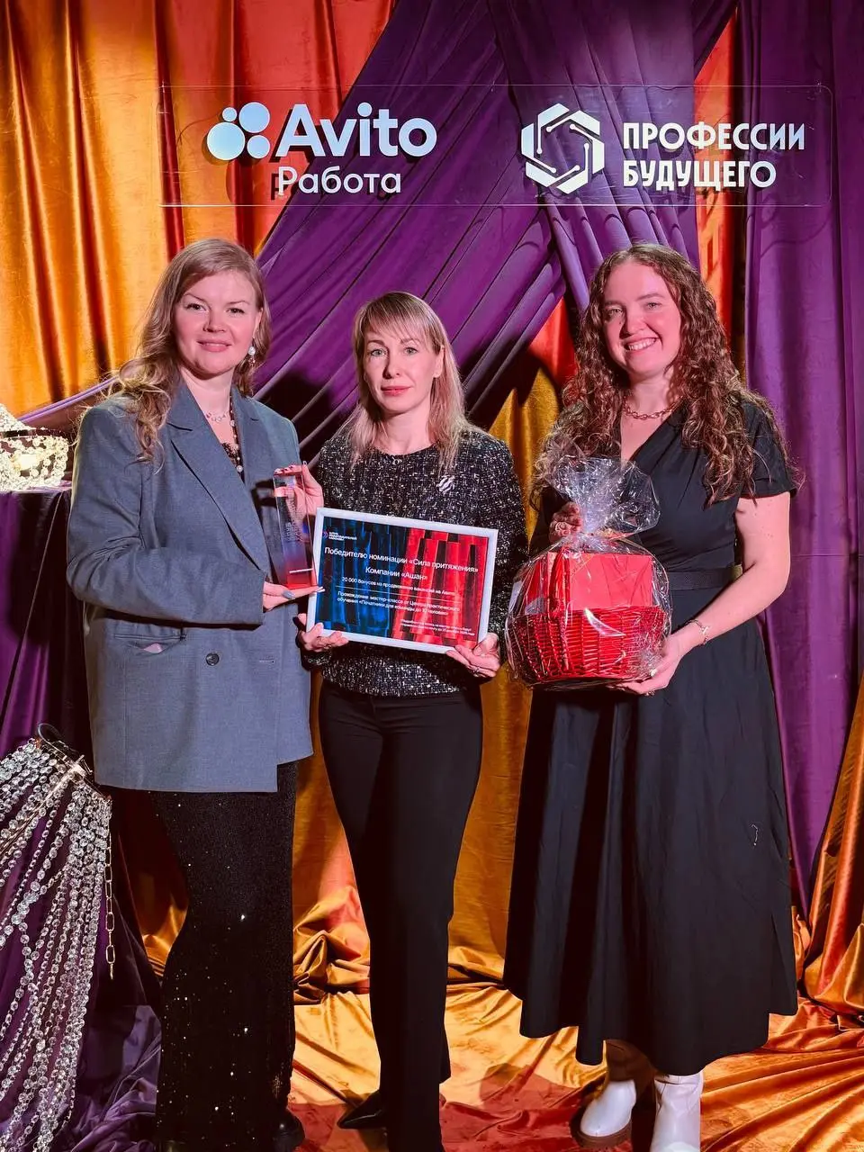 Привет, друзья 👋
Дни насыщенные, писать не успеваю | Сетка — социальная сеть от hh.ru