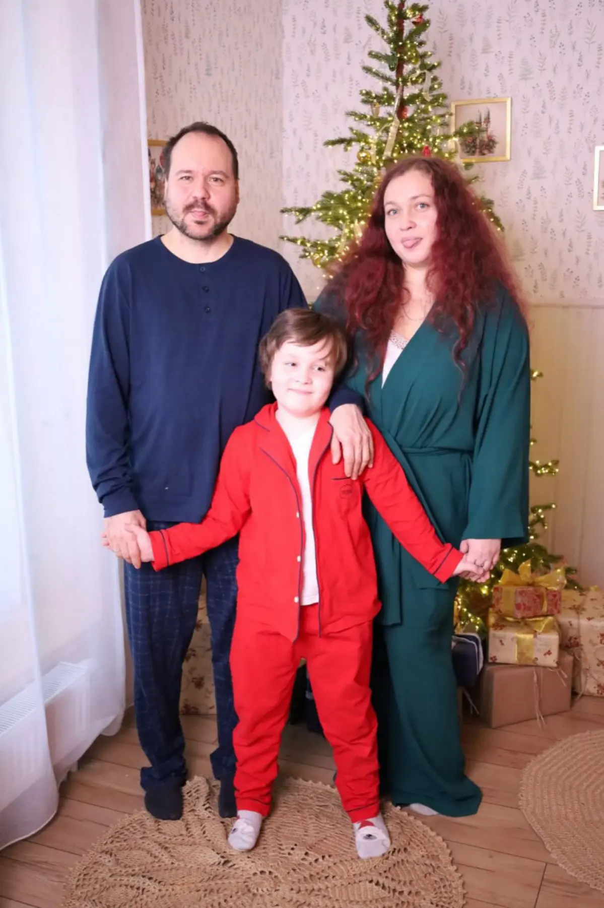 Qwen, | Сетка — социальная сеть от hh.ru