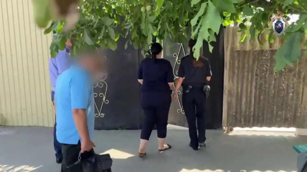 В Будённовске женщину осудили за убийство сожителя из ревности
32-летнюю местную жительницу признали виновной в убийстве мужчины. Конфликт произошёл в июле во время распития алкоголя на почве ревности | Сетка — социальная сеть от hh.ru