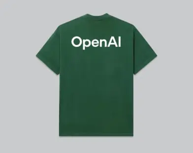 OpenAI дропнули собственный мерч, посвящённый десятилетию компании. Да, уже 10 лет прошло с момента, как в декабре 2015 года появилась некоммерческая OpenAI с Альтманом и Маском во главе | Сетка — социальная сеть от hh.ru