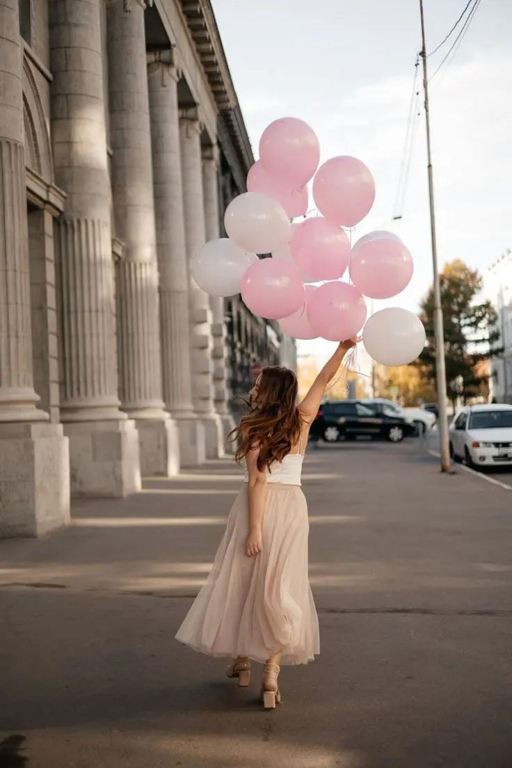 Отпустить контроль и закрыть год, не забыв о себе.
Вторая половина декабря — то самое время, когда в голове гулко стучит: «Успеть всё». Годовые отчёты, последние задачи, дедлайны | Сетка — социальная сеть от hh.ru