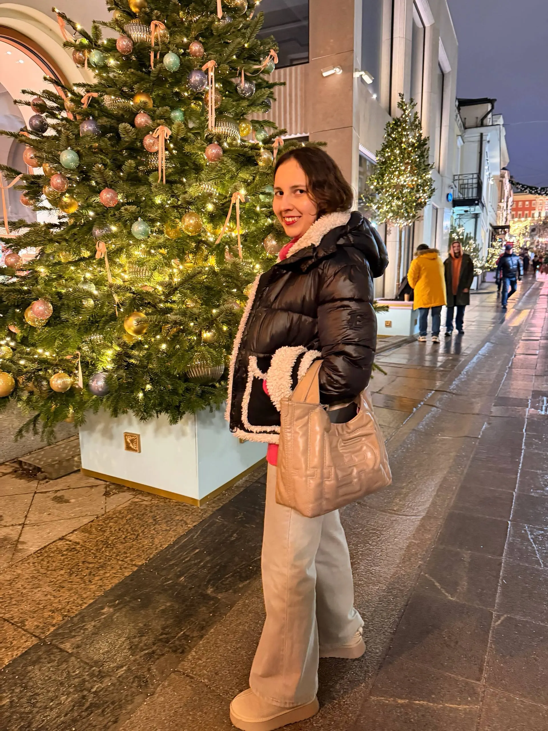 The Christmas is cooooming✨🎉🎊🌟 | Сетка — социальная сеть от hh.ru