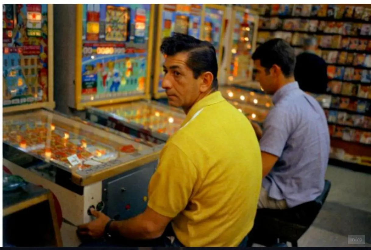 Немного бэка с фотокурса
Мы пока не снимаем.
Мы готовимся | Сетка — социальная сеть от hh.ru