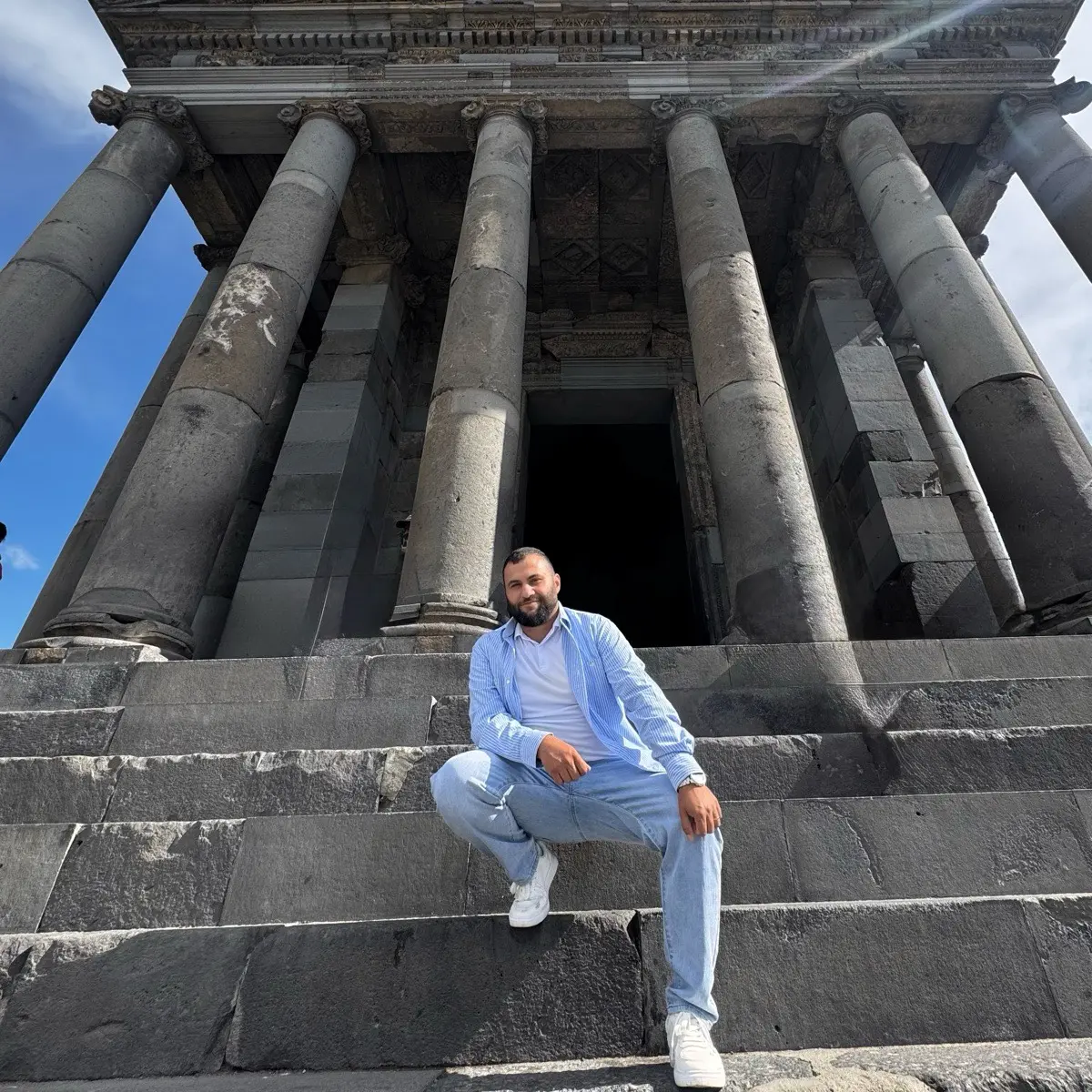 Эльбрус Степанян