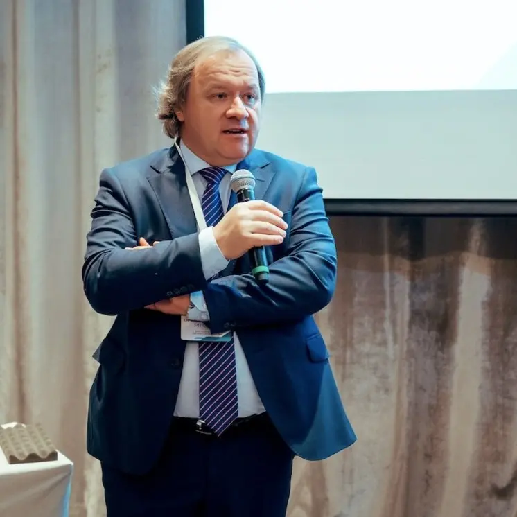 Координационный центр развития ПО определил стратегические задачи на 3 года
Сессия завершилась церемонией награждения активных участников КЦР
#сисофт(csoft) #csoft #bim #bem #проектирование #мероприят... | Сетка — социальная сеть от hh.ru