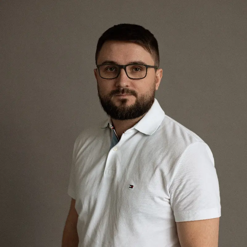 Александр Колотвин