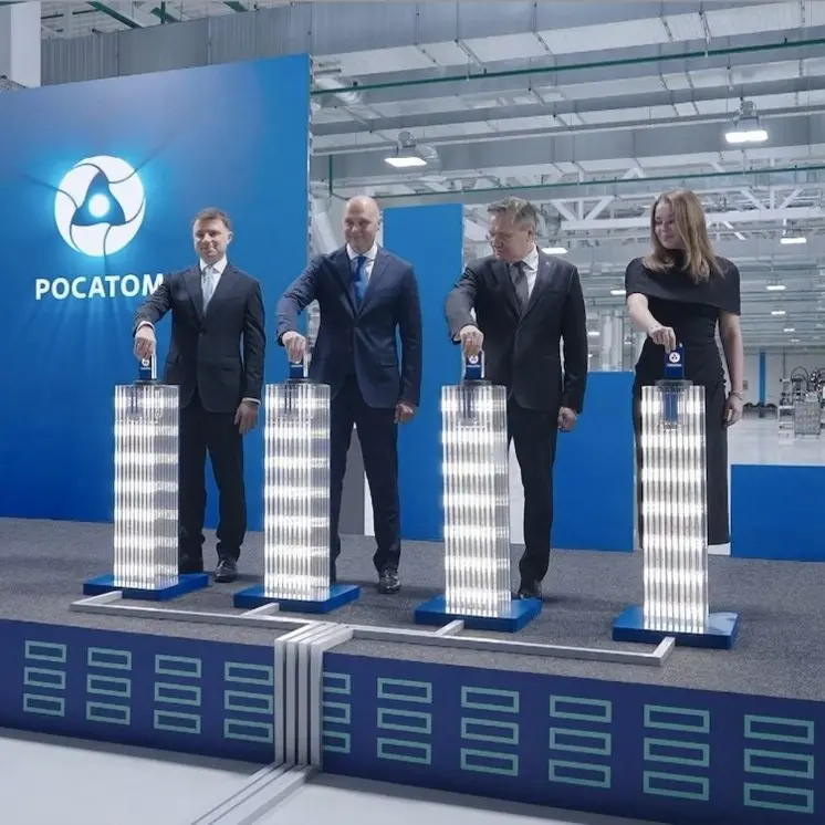 «Росатом» запустил первую в России «гигафабрику» литий-ионных накопителей энергии
Мощность Калининградской гигафабрики – 4 ГВт*час в год
#electriccars #storage #электротранспорт #сантехника #отопление... | Сетка — социальная сеть от hh.ru