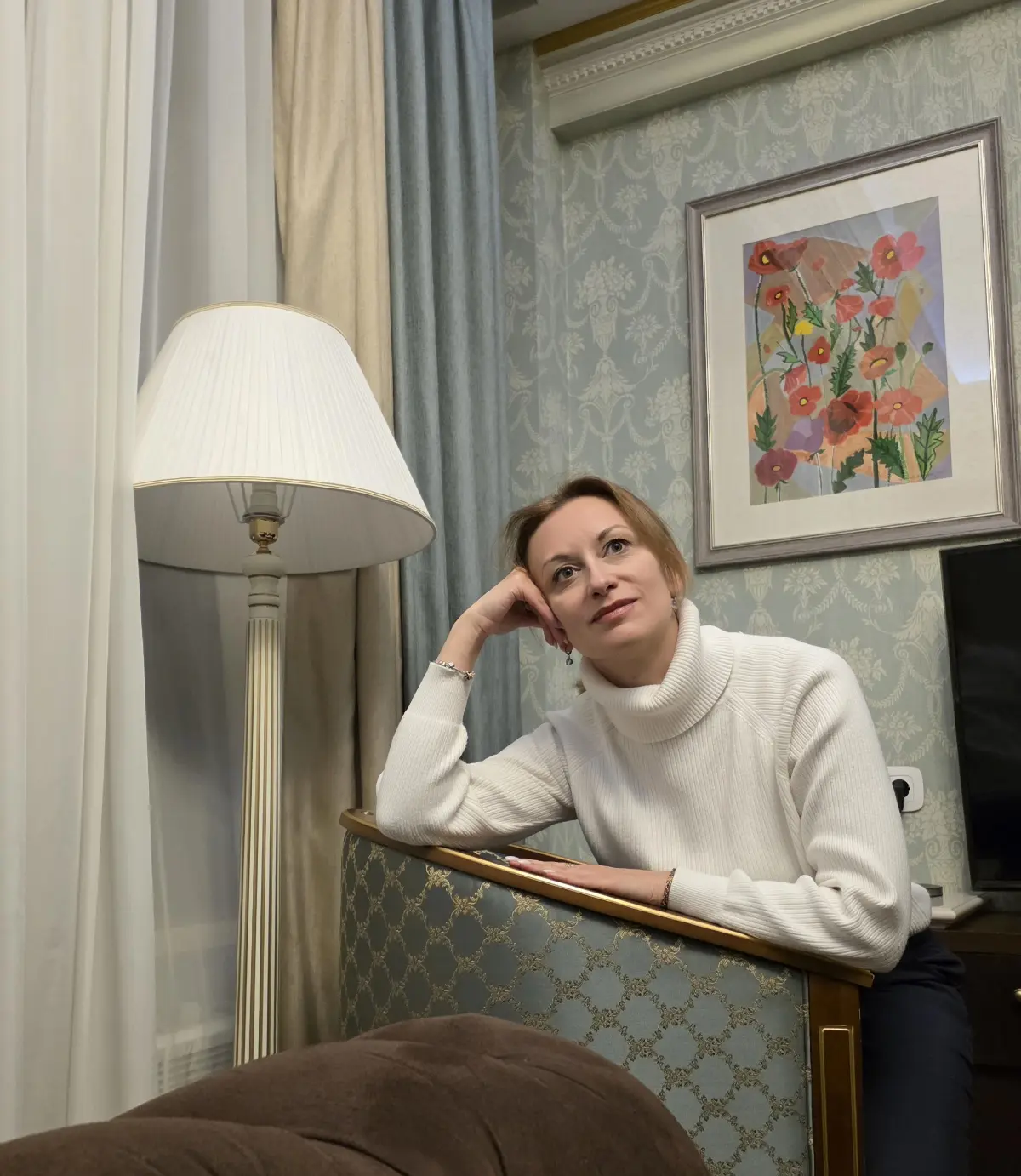 🔥 Как я провела ночь в отеле за счёт авиакомпании. Спойлер: не всё было гладко | Сетка — социальная сеть от hh.ru