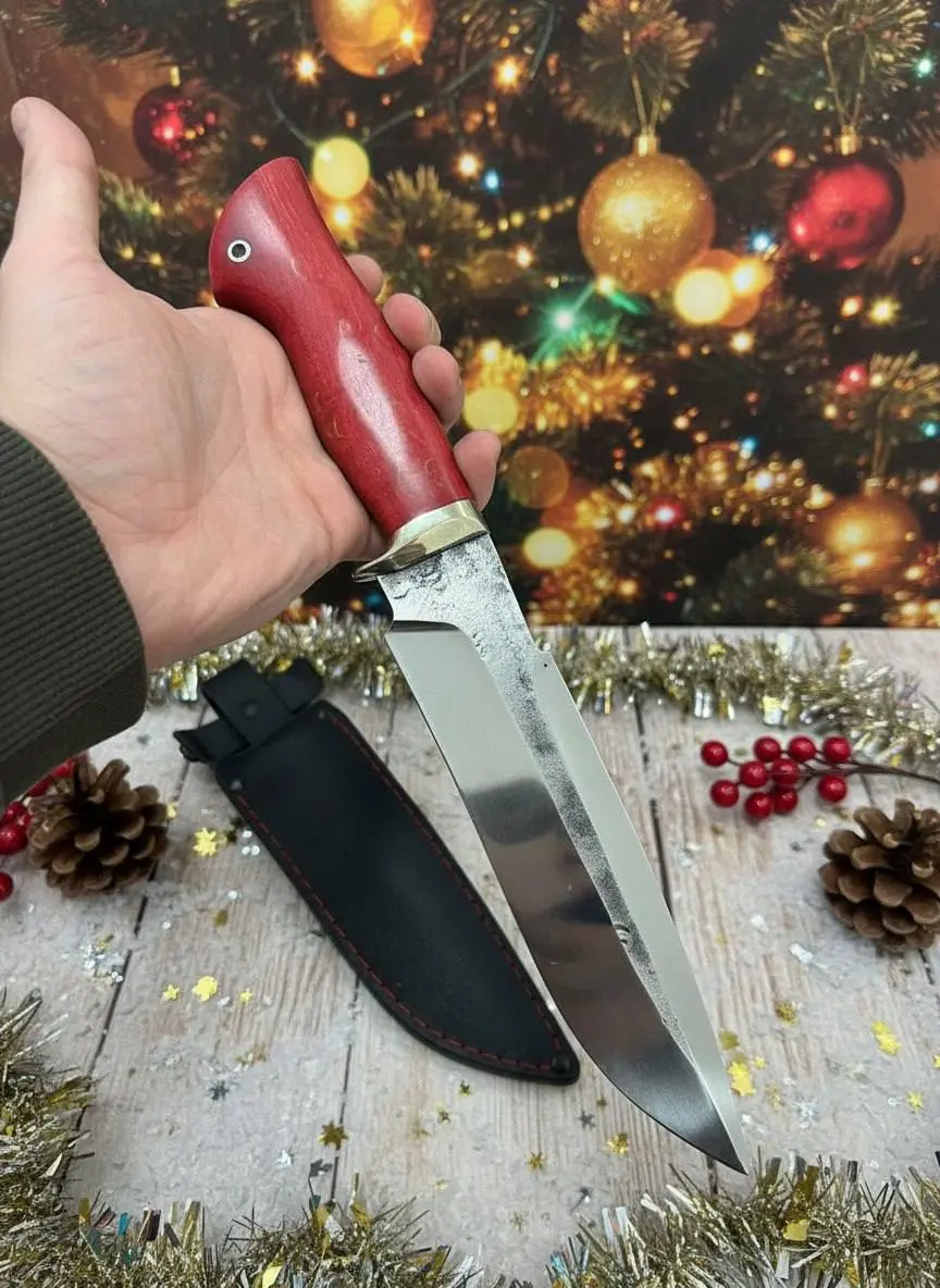 Новогодняя серия ножей, и это только часть нашего наличия 🔥 | Сетка — социальная сеть от hh.ru