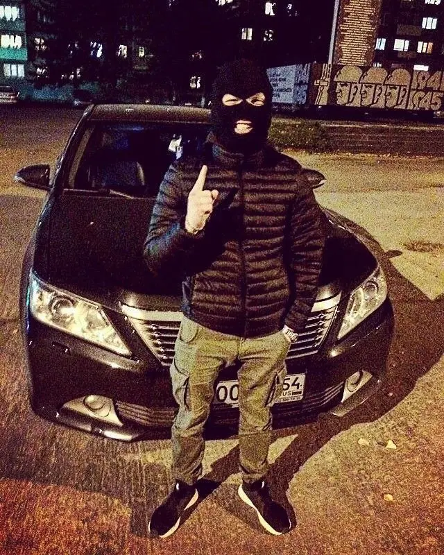 давайте с базы
есть бд это коллекция данных
есть субд это управление данными парсер sql, оптимизатор, механизмы транзакций и тд
про субд
данных становится все больше и глобально сейчас рулят реально М... | Сетка — социальная сеть от hh.ru