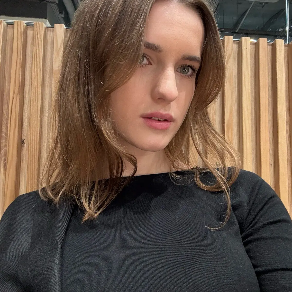 Анна Захарова | Сетка — социальная сеть от hh.ru