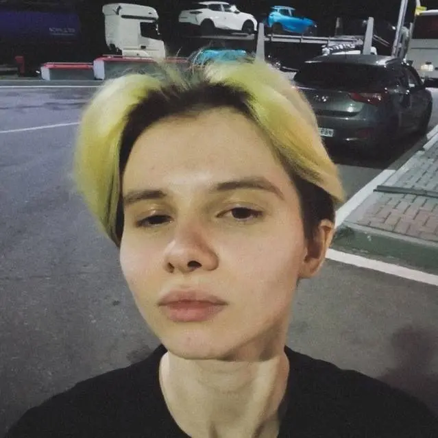 Ксения Тарабарова | Сетка — социальная сеть от hh.ru