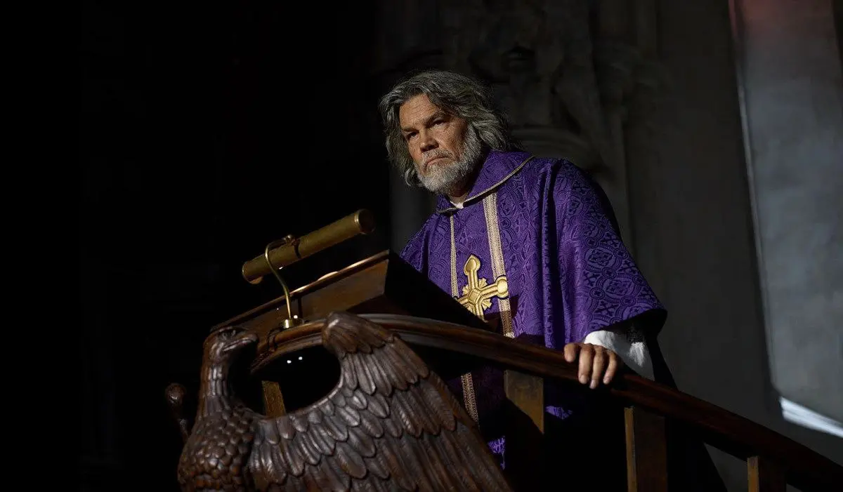 🎬 КиноРекомендация
Привет, друзья 👋
В прошлые выходные посмотрели фильм "Достать ножи: Воскрешение покойника".
Честно говоря я даже не слышала, что будет третья часть | Сетка — социальная сеть от hh.ru