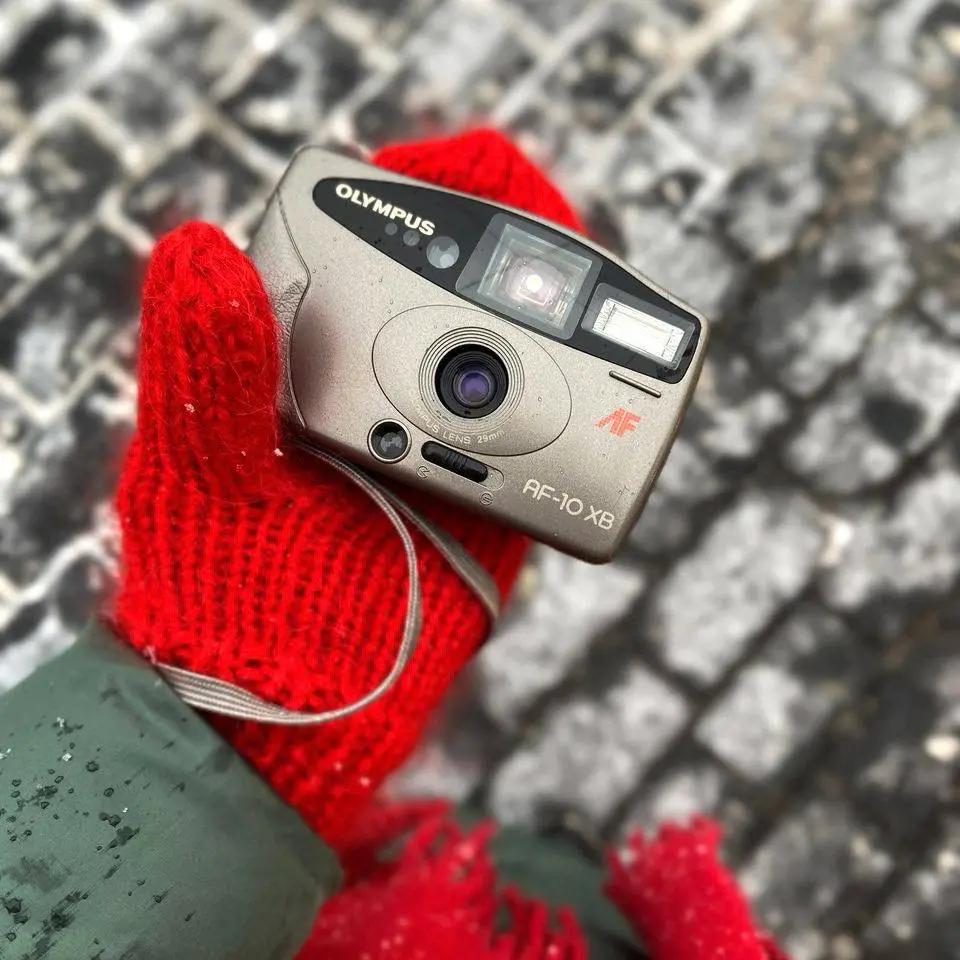 ✨ атмосферные кадры на мыльницу из 90-х | Сетка — социальная сеть от hh.ru