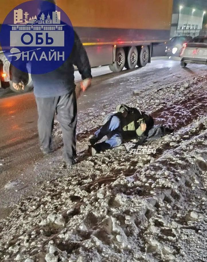 ↗ Мужчину сбил автомобиль на пешеходном переходе рядом с остановкой «Скания» на Толмачёвской 🚑
Пострадавший находился в сознании, его госпитализировали.
vk.ru
Подробнее на https://vk.com/ob | Сетка — социальная сеть от hh.ru