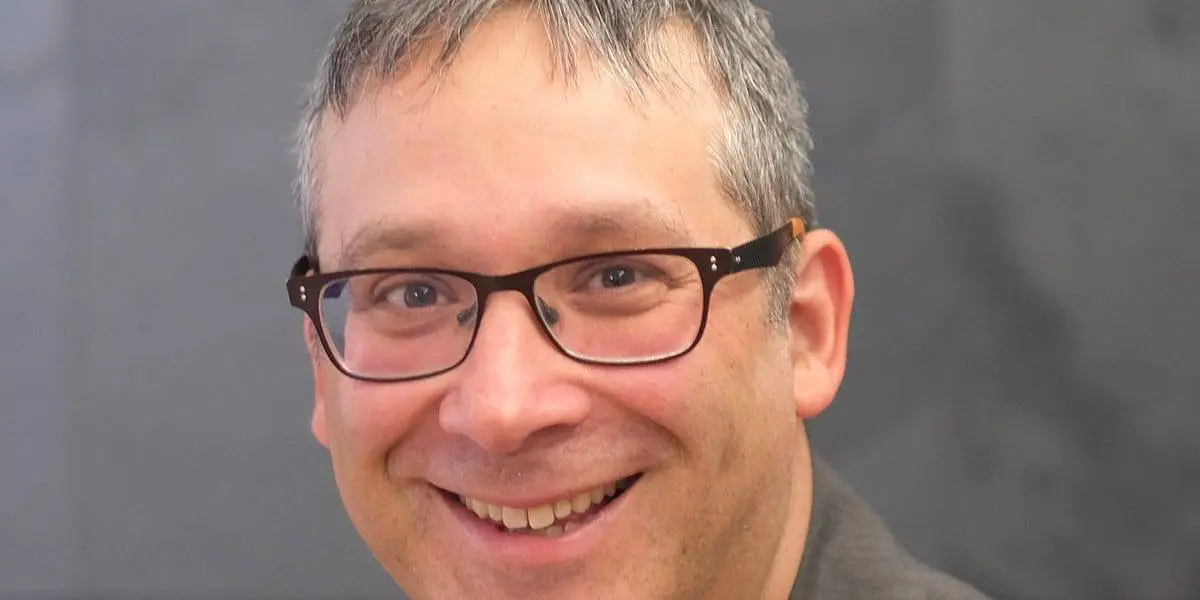 Шесть предсказаний Гэри Маркуса об ИИ в 2026 году: реалист против хайпа.
2025-й стал пиком пузыря генеративного ИИ — Маркус угадал 16 из 17 прогнозов, и теперь смотрит вперёд | Сетка — социальная сеть от hh.ru