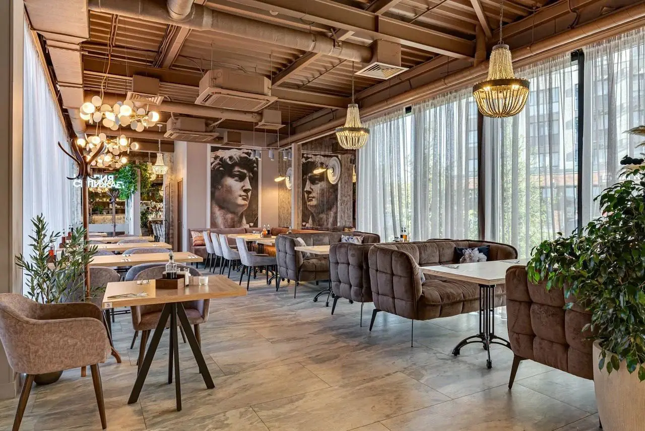 🍝 В ресторан «Иль Патио и Планета Суши»
📍 г | Сетка — социальная сеть от hh.ru