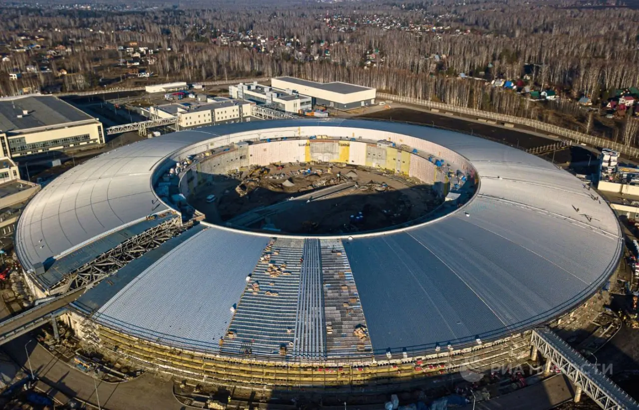 ⏺Инженеры ТПУ завершил монтаж радиационной защиты для станций «СКИФ»
Специалисты Томского политехнического университета (ТПУ) завершили установку свинцовых ограничительных конструкций (хатчей) в Центр... | Сетка — социальная сеть от hh.ru