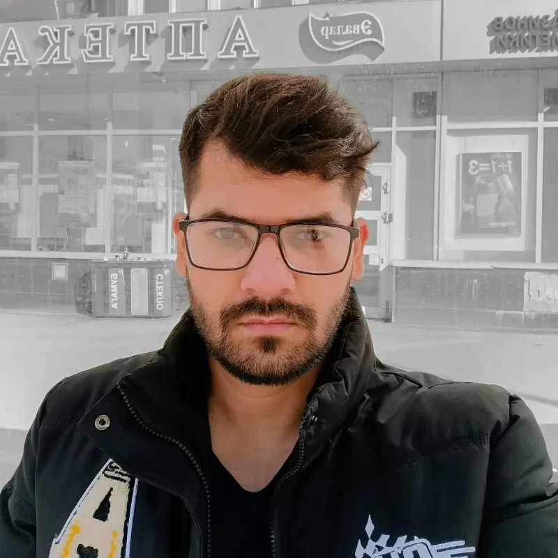 Haris Bukhari