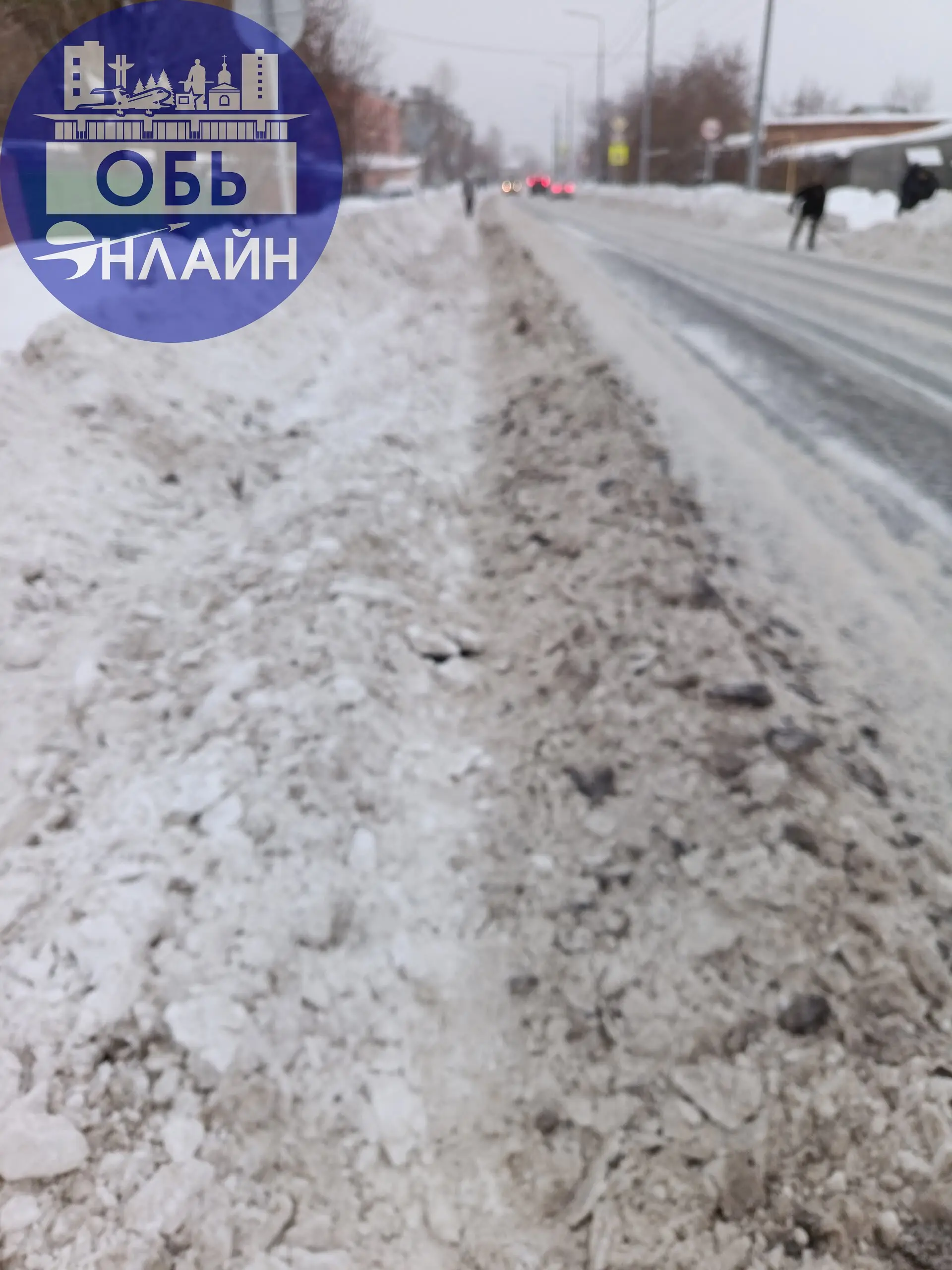 ↗ Здорово придумали всё с дорог к нам на тротуар сгребать, просто 👍 спасибо
vk.ru
Подробнее на https://vk.com/ob.gorod
#городобь #городобьонлайн #толмачево | Сетка — социальная сеть от hh.ru