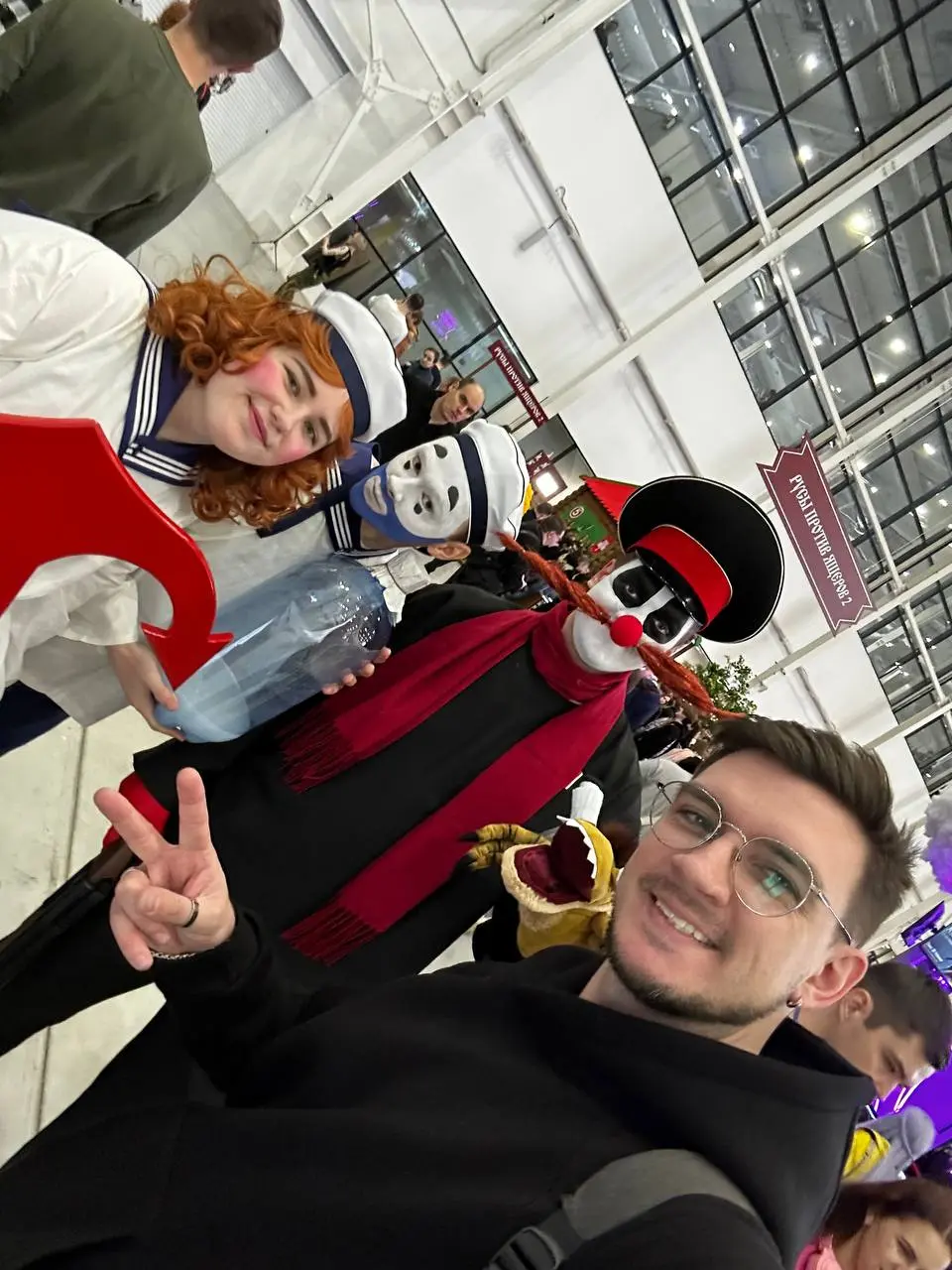 ComicCon/ИгроМир в Москве наконец вернулся после очень долгого перерыва. Сразу было видно: народ жутко соскучился | Сетка — социальная сеть от hh.ru