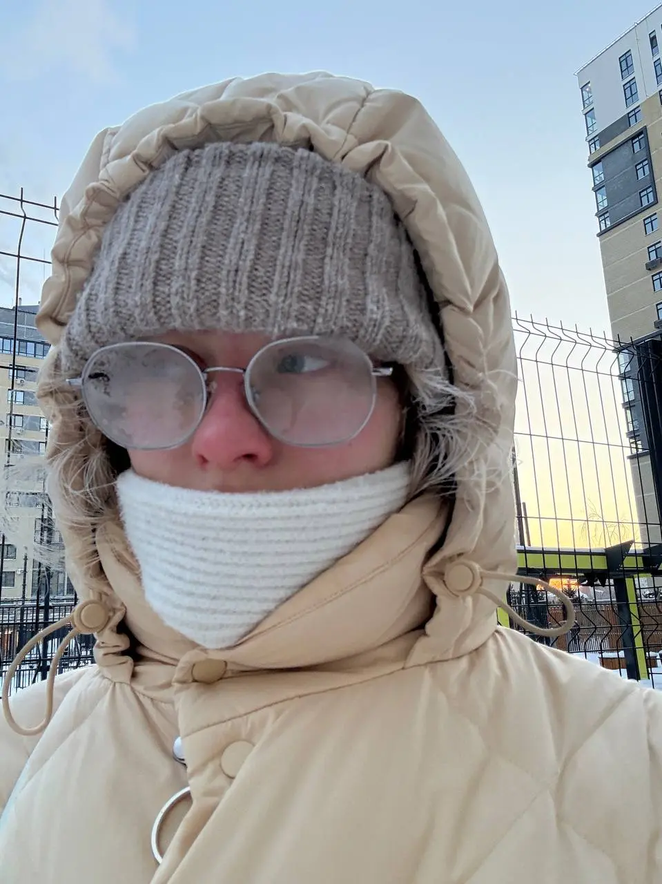 вышла
ждем новогодние праздники и обещанные -30 на них ☺️☺️☺️☺️🙃🙃🙃🤩🤩🤩 | Сетка — социальная сеть от hh.ru