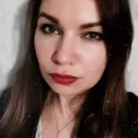 Юлия Халуева