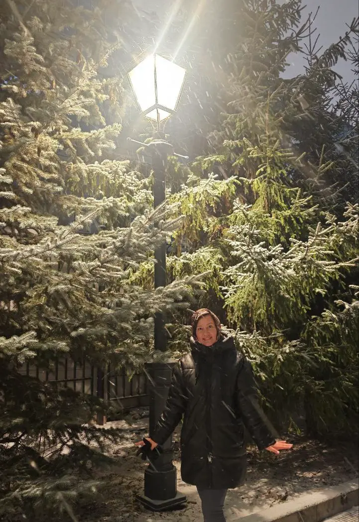 Друзья, уезжаю в зимнюю сказку ❄
Мои новогодние каникулы продлятся с 26 декабря по 2 января | Сетка — социальная сеть от hh.ru