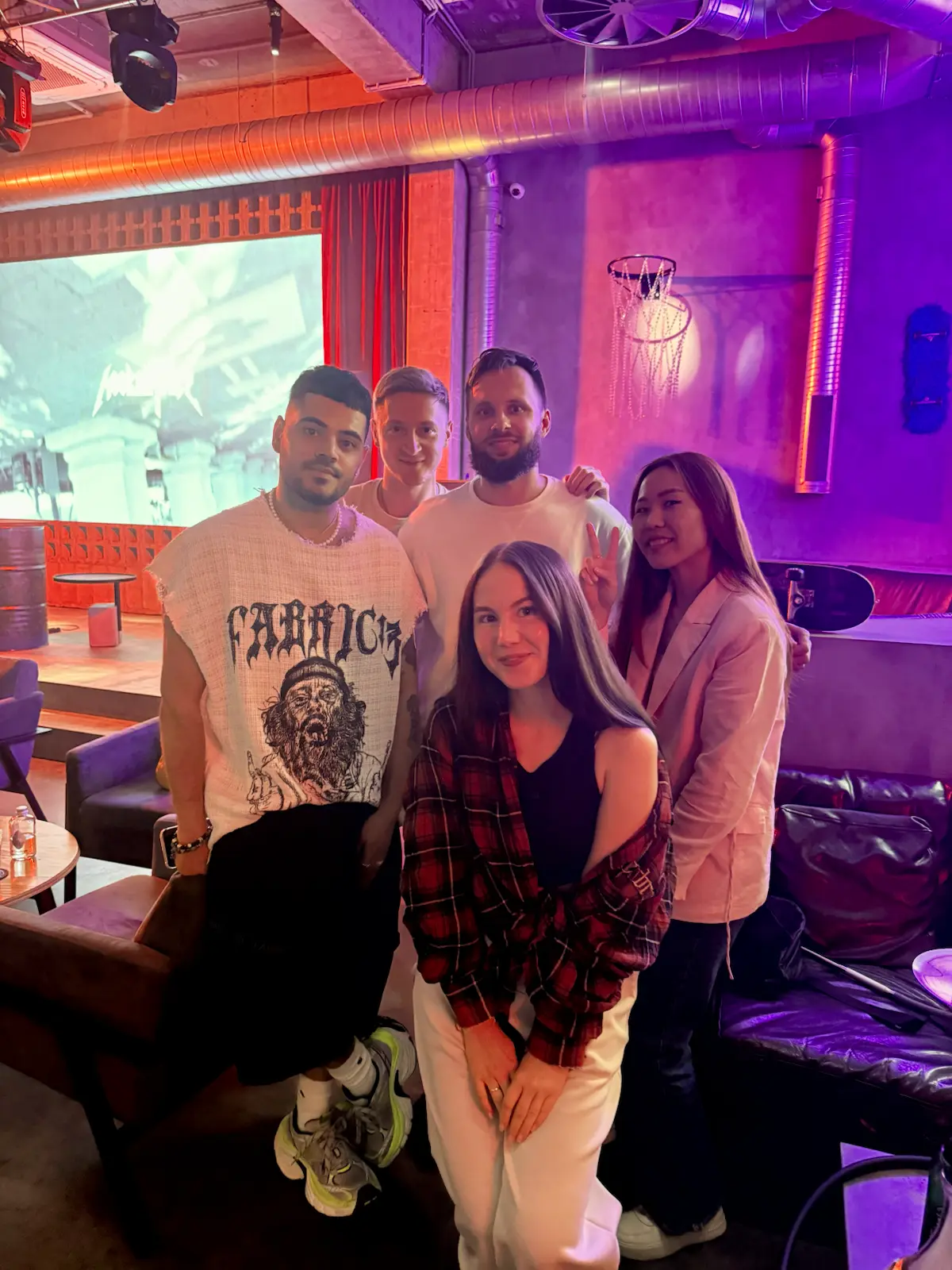 Сила нетворкинга, всех обнял 🫶🏻 | Сетка — социальная сеть от hh.ru