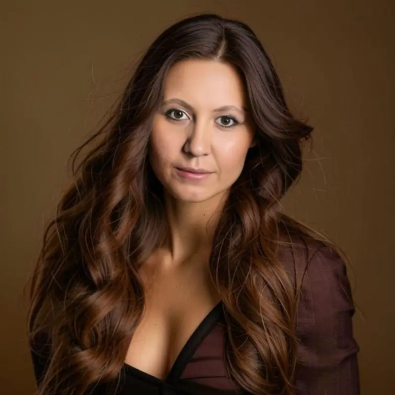 Марина Куликова