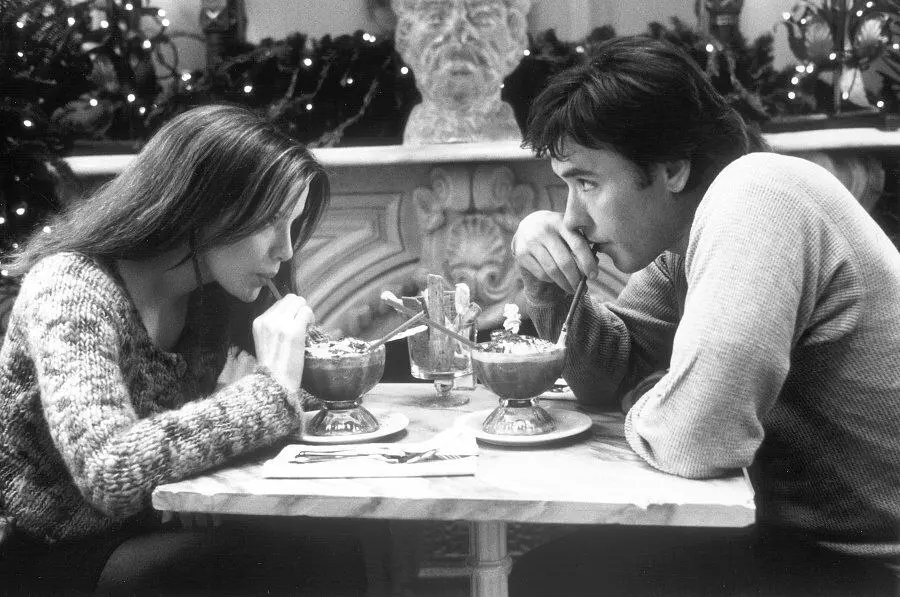 🎄✨ Новогодняя киноподборка и игра для вас! ✨🎄
Привет, друзья! 👋
Сегодня суббота - а значит, время моих рекомендаций, что посмотреть из фильмов и сериалов | Сетка — социальная сеть от hh.ru