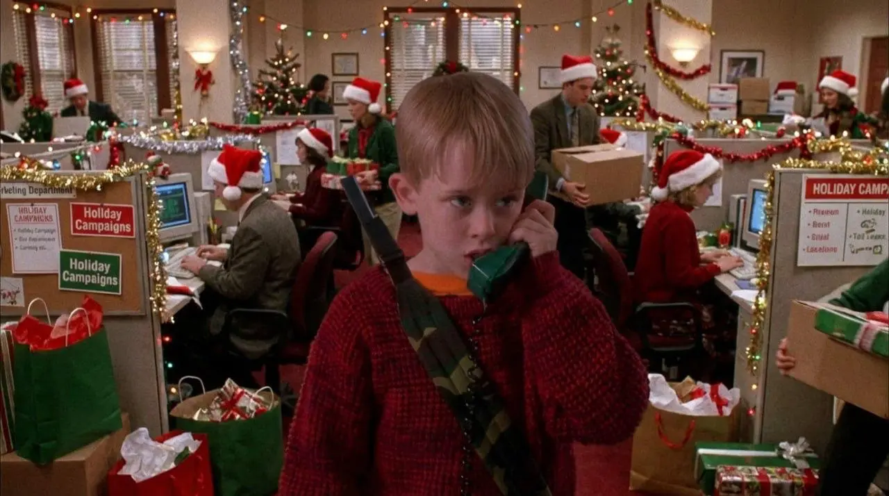 Фильм недели — «Один дома» (1990 г.)
В международныйдень кино на фоне активной подготовки к НГ решил выбрать сегодня классику | Сетка — социальная сеть от hh.ru