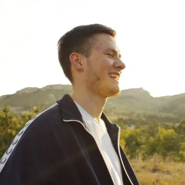 Усиков Кирилл | Сетка — социальная сеть от hh.ru