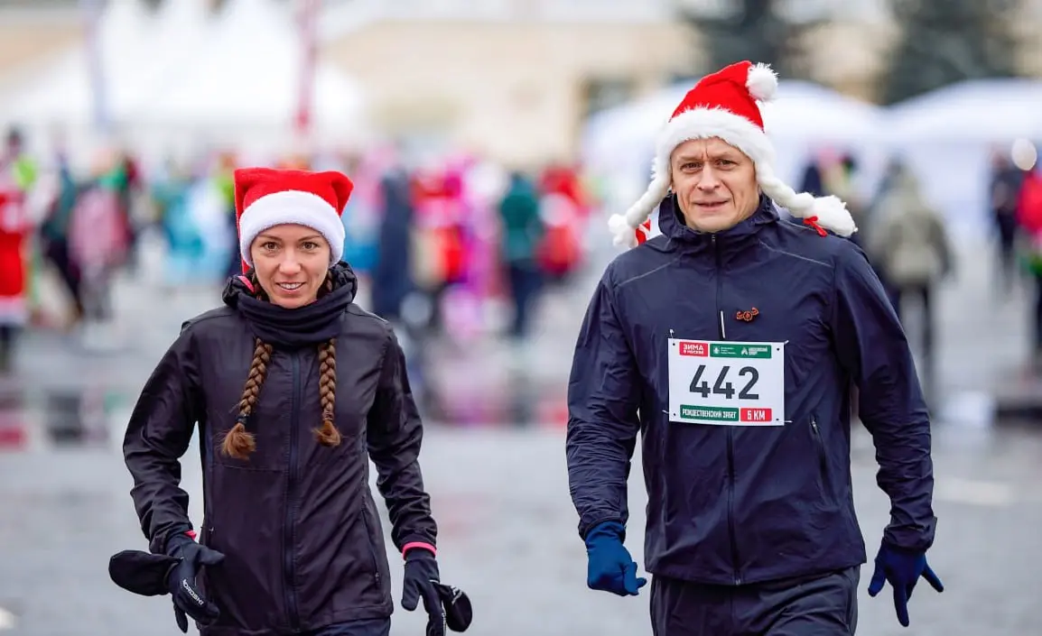 🎄Новогодний забег
31 декабря - 1 января 22:00-02:00
Участникам будут предложены две дистанции: семейный маршрут на 1 километр и дистанция на 5 километров
▫️Участие бесплатное, необходима регистрация
📍... | Сетка — социальная сеть от hh.ru