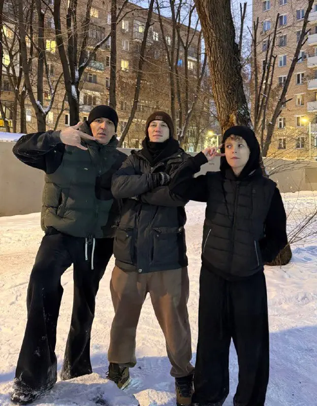 100 уличных тренировок за 2025 год ✅
#качнултурник | Сетка — социальная сеть от hh.ru