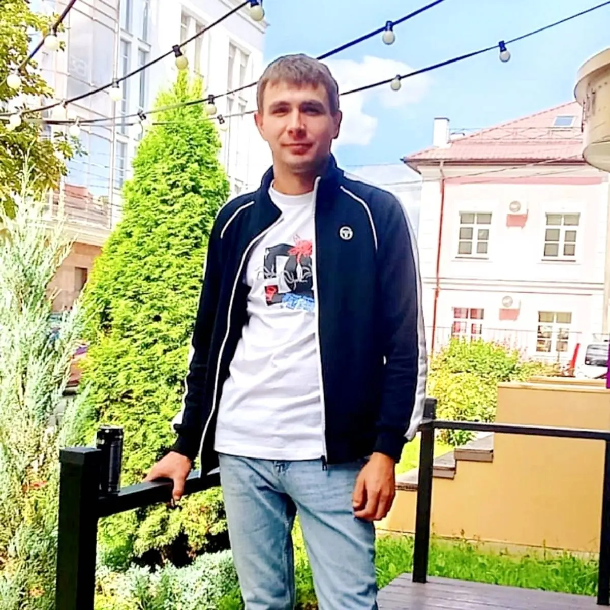 Фролов Виталий