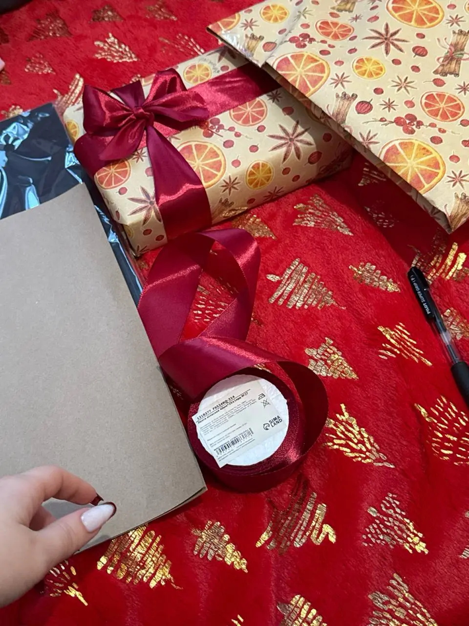 Сегодня капец какой день насыщенный предстоит 😂
🎄 Упаковываю последние подарки
🎄 Встречаю Женю, который к нам из Саратова сегодня приедет
🎄 Готовлю покушать на обед
🎄 Смонтировать немного видео
🎄 Нача... | Сетка — социальная сеть от hh.ru