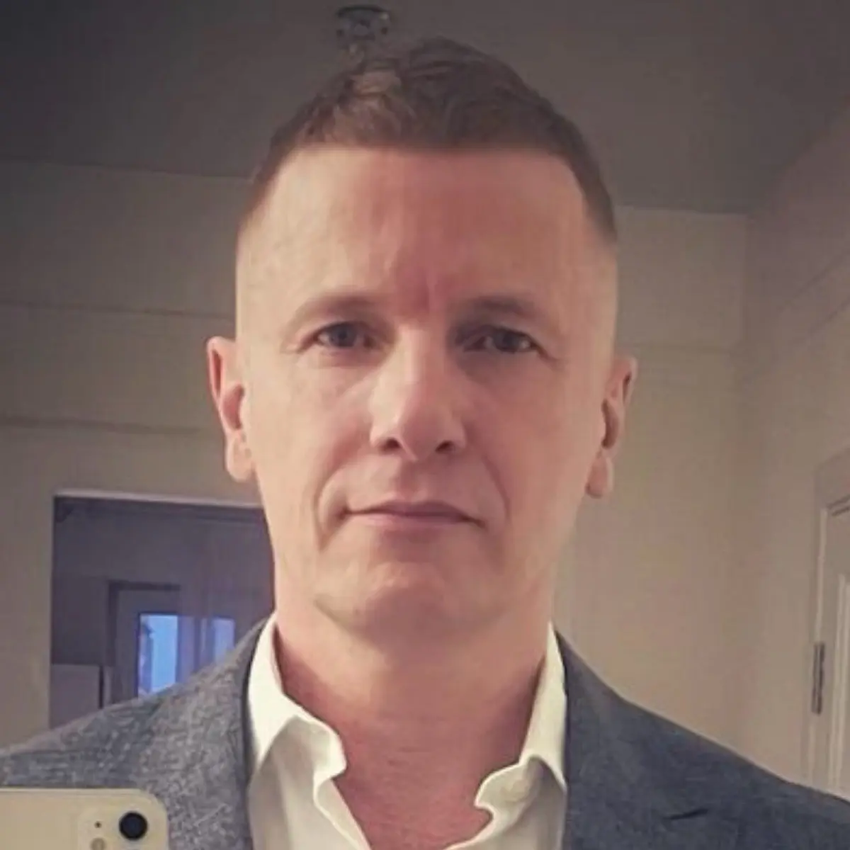 Александр Астахов