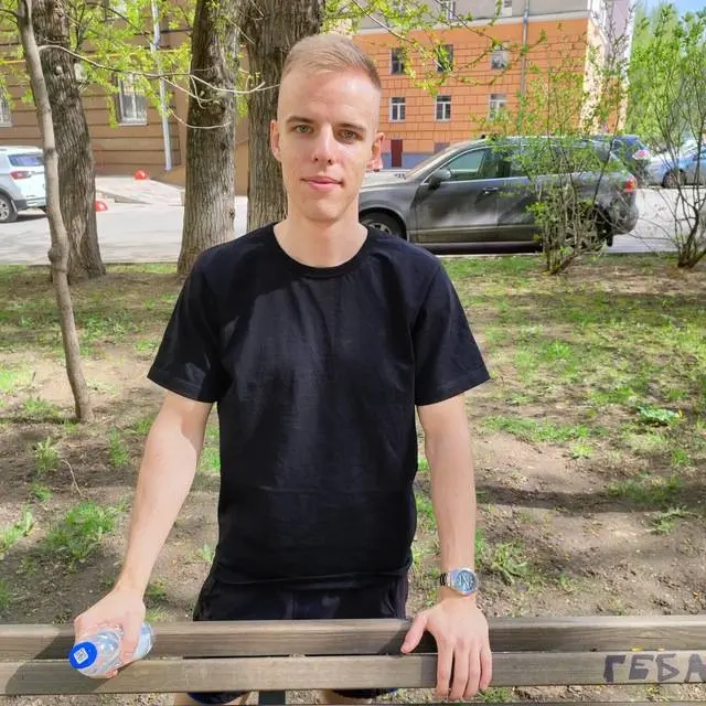 Владислав Крысин | Сетка — социальная сеть от hh.ru