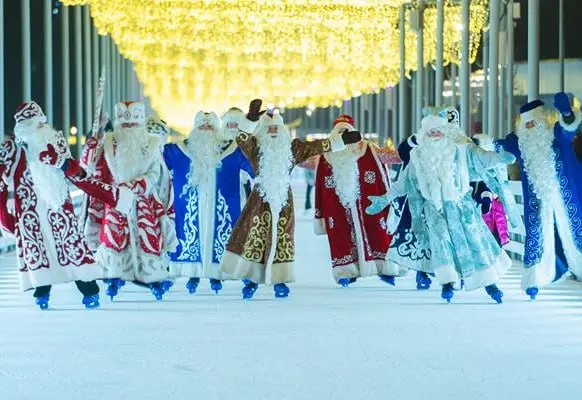 🎄Где встретить необычно новогоднюю ночь?
На катке, в парке или в музее-заповеднике! Вас ждут концерты, шоу-программы и вечеринки с Дедом Морозом и Снегурочкой | Сетка — социальная сеть от hh.ru