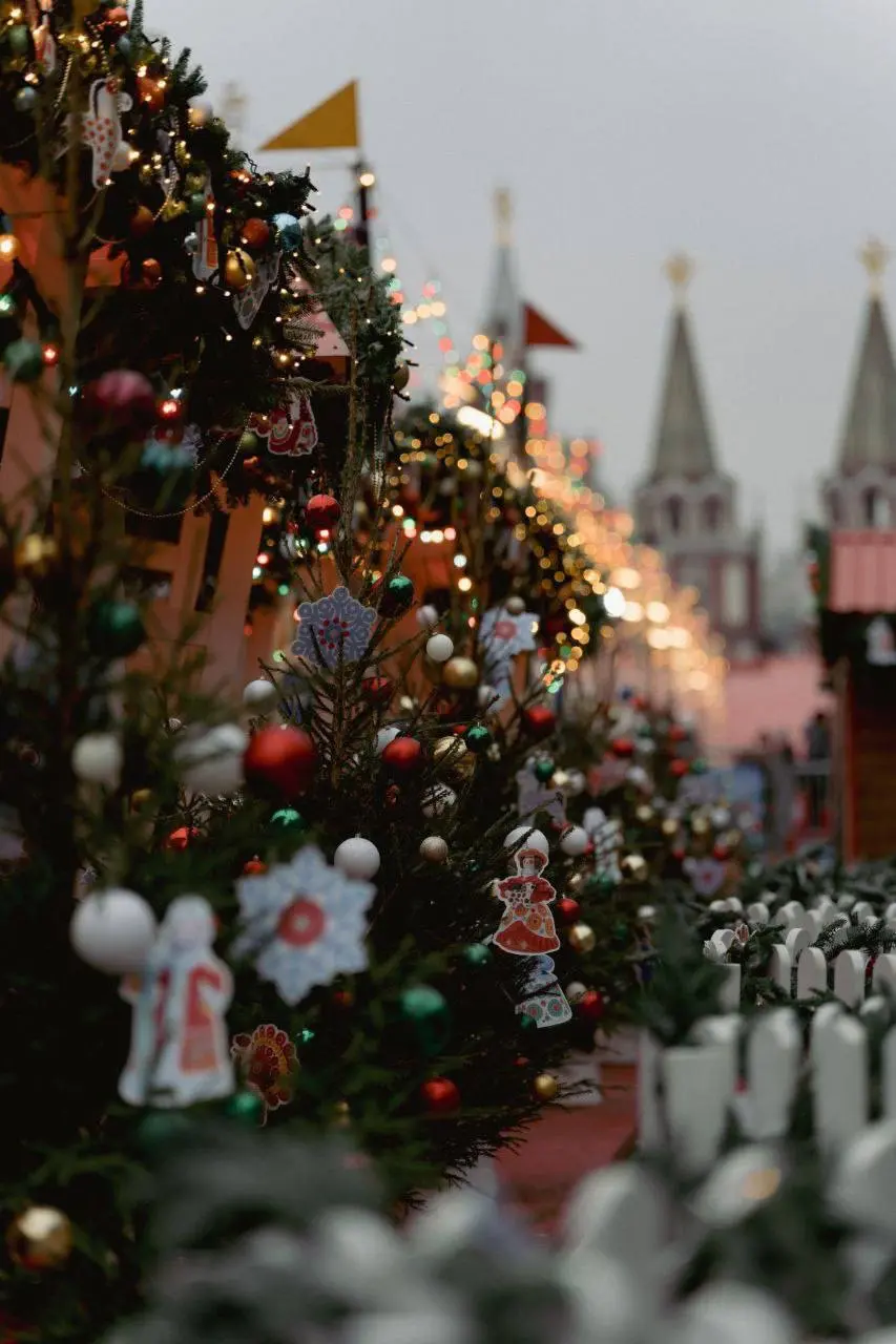 С Новым 2026 годом, друзья!🎄
Желаем осуществления всех ваших желаний, здоровья, благополучия!
Будьте счастливы, здоровы и любимы! ❤️
📲Подпишитесь на Вдвижении
#бесплатно | Сетка — социальная сеть от hh.ru